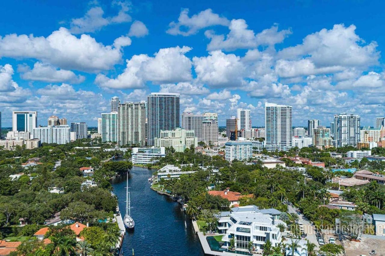 Pretty Rola 204 Upscale Spacious 1B1B Apt W King Bed At Downtown Ft Lauderdale Fort Lauderdale Exterior photo